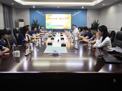 千里照归途 团圆共此时——今年会集团举行外地职工中秋活动